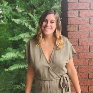 Meet your Posher, Emily